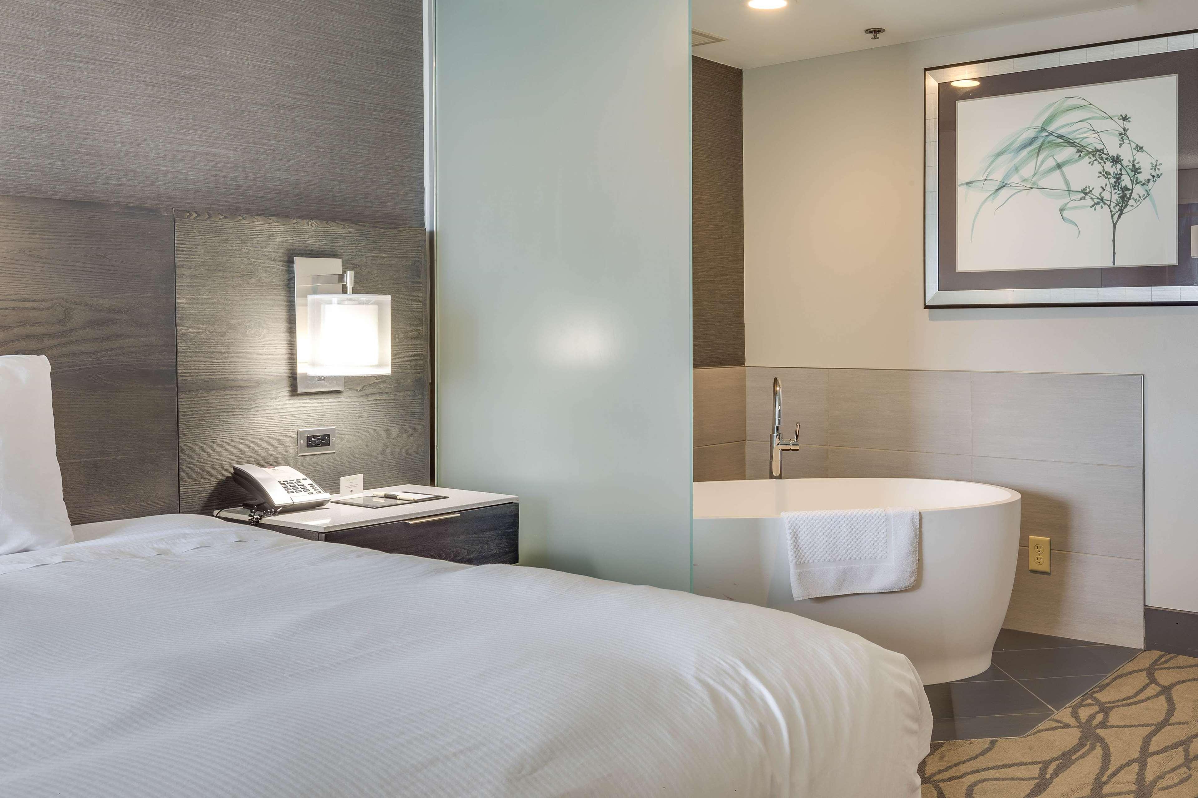 Hotel Doubletree By Hilton Racine Harbourwalk Exteriér fotografie