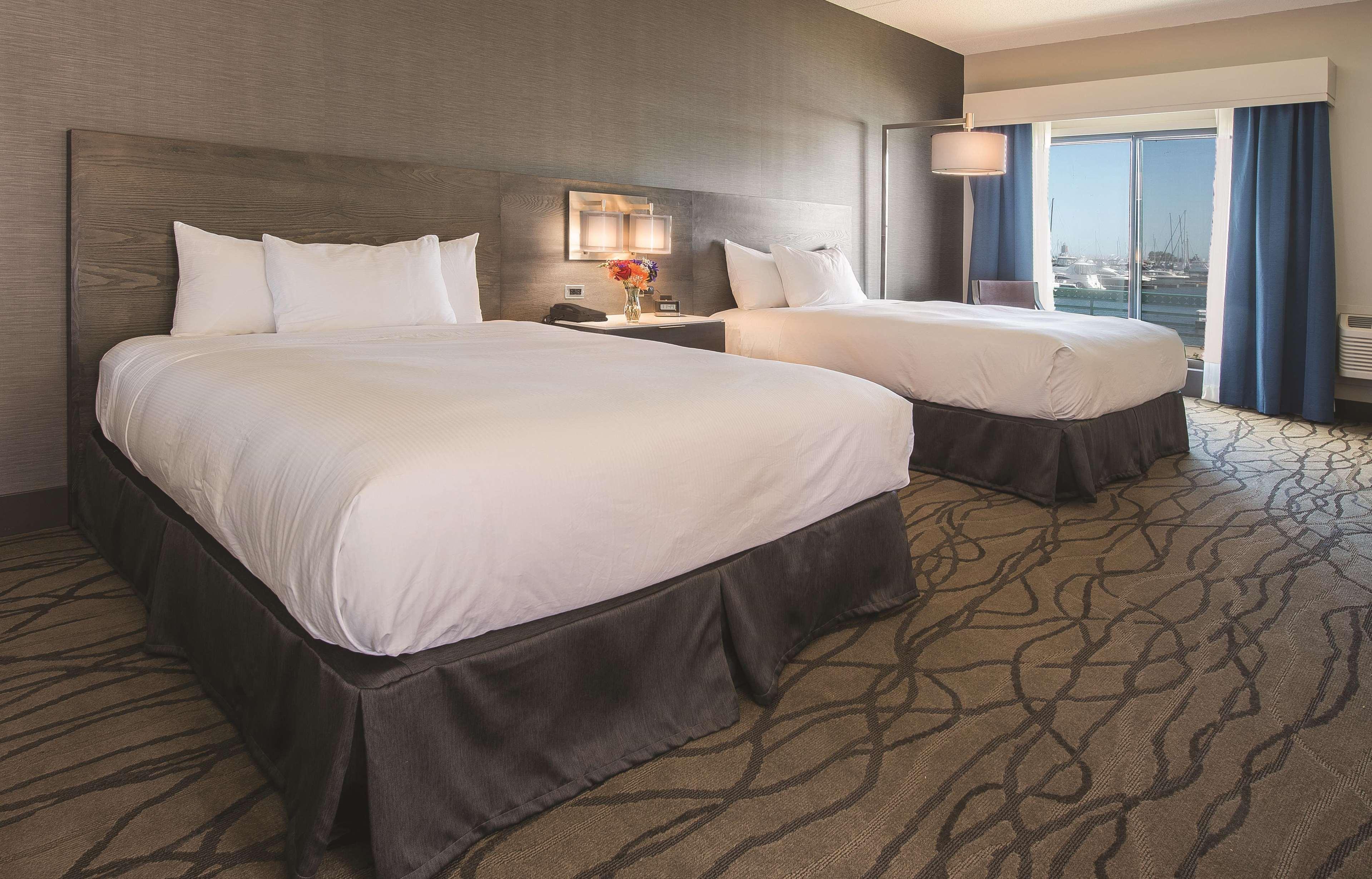 Hotel Doubletree By Hilton Racine Harbourwalk Exteriér fotografie
