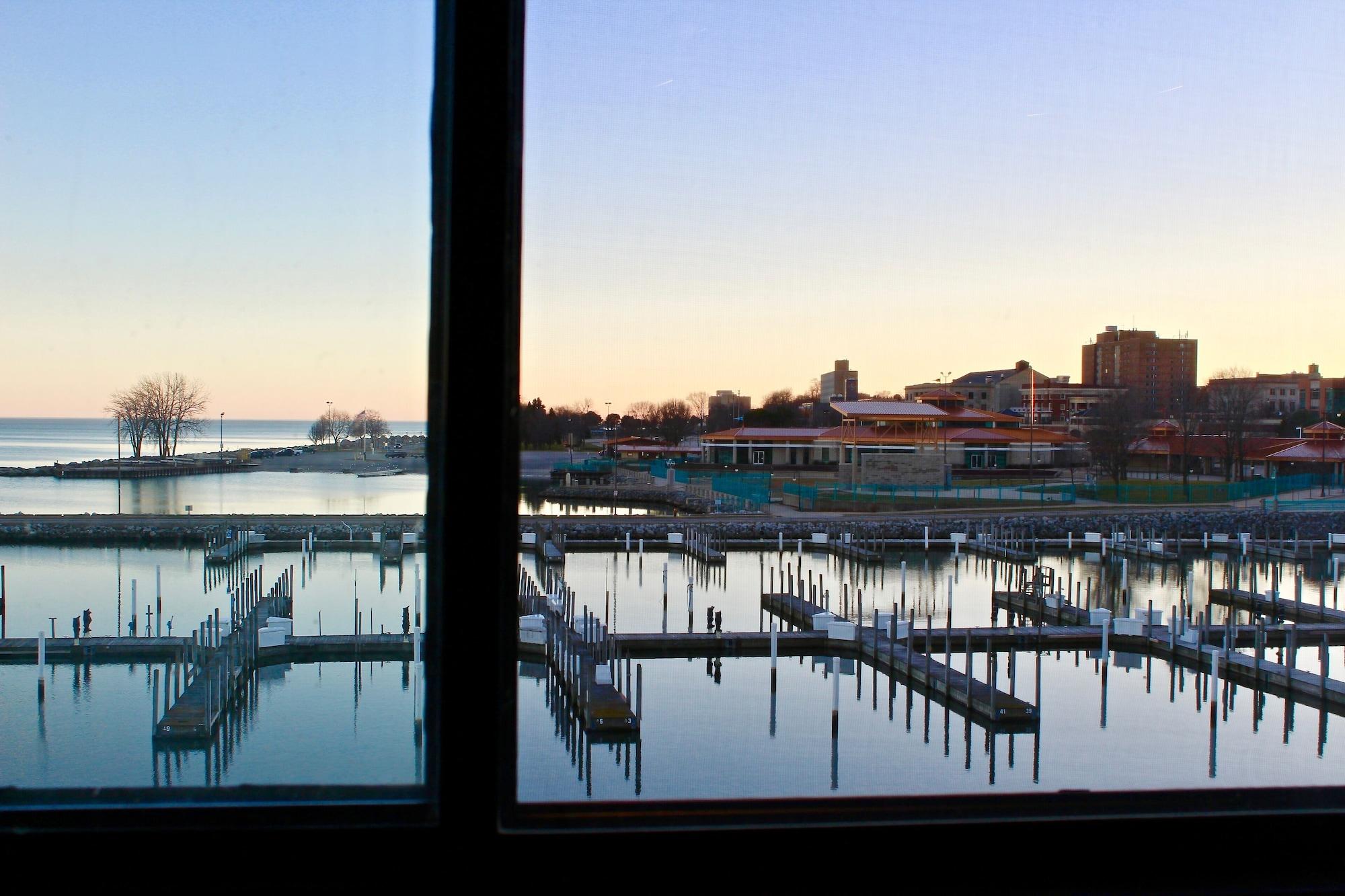 Hotel Doubletree By Hilton Racine Harbourwalk Exteriér fotografie