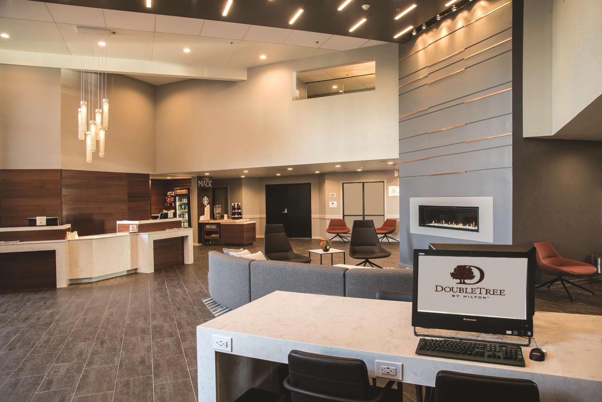 Hotel Doubletree By Hilton Racine Harbourwalk Exteriér fotografie